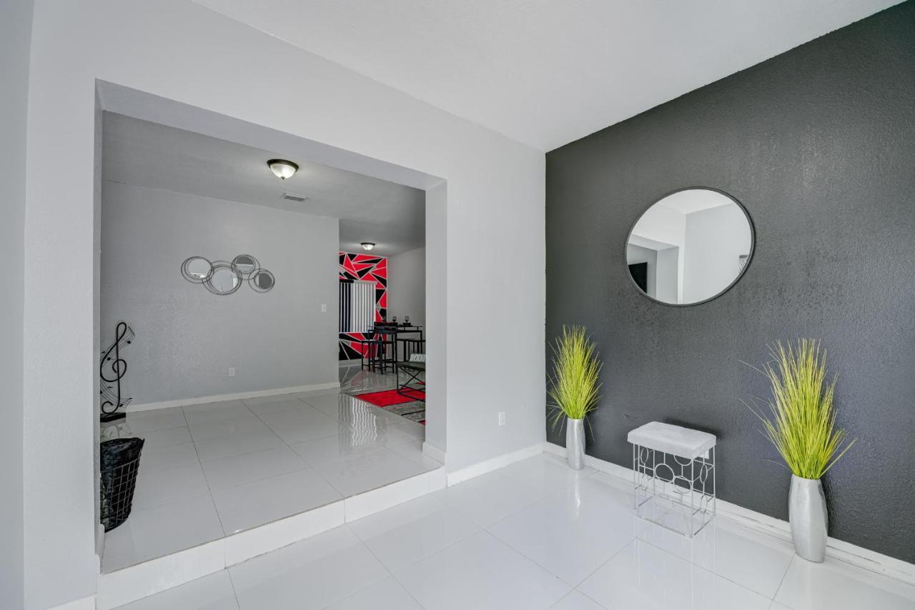 Deco Drive Miami • Near Hard Rock Stadium • South Beach • Wynwood Ngoại thất bức ảnh